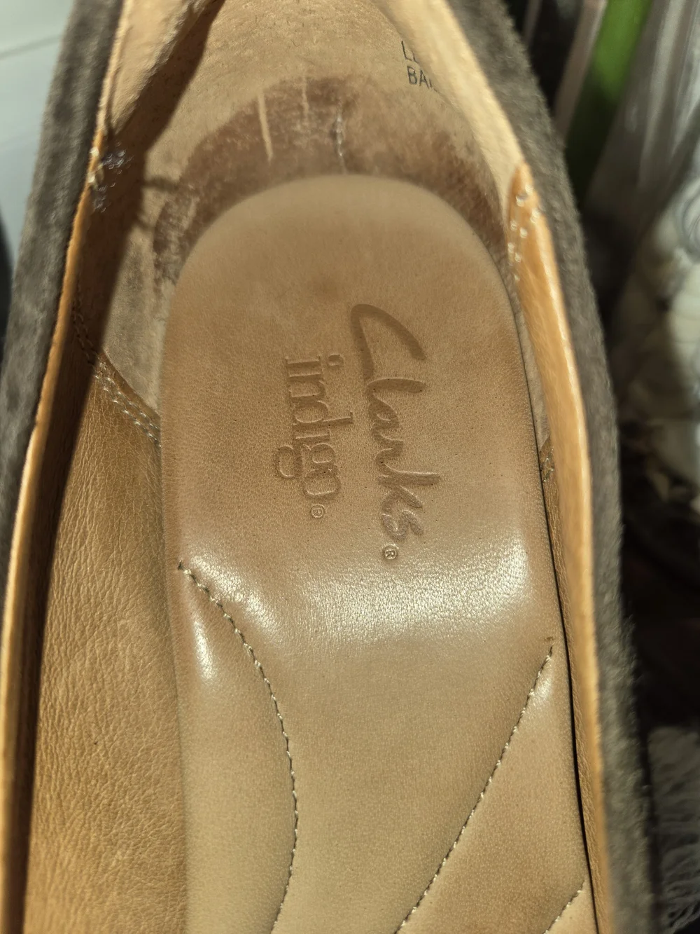 Clarks Suede Platform Pumps in Dark Brown Sz 7.5